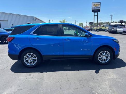 Used 2024 Chevrolet Equinox LT AWD/4WD image 3
