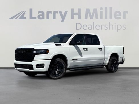 Used 2026 RAM 1500 Big Horn AWD/4WD image 1