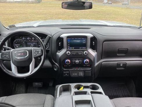 Used 2023 GMC Sierra 2500 SLE w/ SLE Value Package; image 9