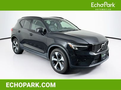 Used 2023 Volvo XC40 B5 Plus w/ Driver Assist Package