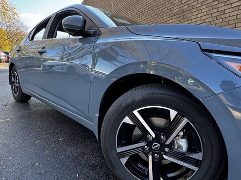 New 2025 Nissan Sentra SV image 7