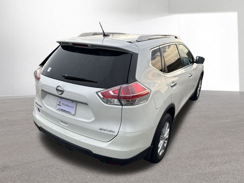 Used 2016 Nissan Rogue SV AWD/4WD image 31