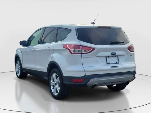 Used 2016 Ford Escape SE FWD image 3