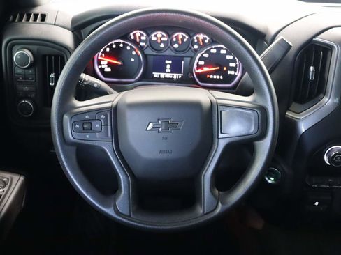 Certified 2026 Chevrolet Silverado 1500 Custom Trail Boss w/ LPO, Dark Essentials Package AWD/4WD image 9