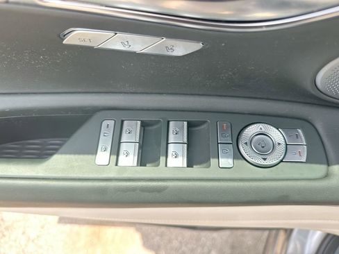 Used 2025 Genesis GV80 3.5T Prestige image 41