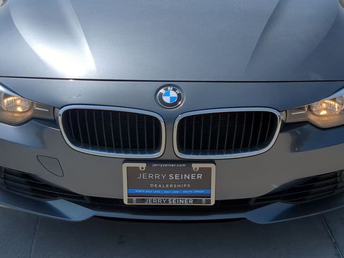 Used 2015 BMW 328i xDrive Sedan AWD/4WD image 9