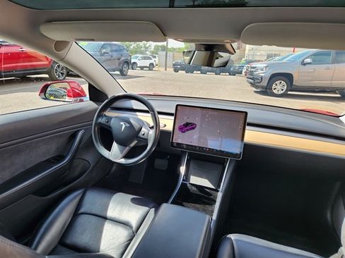 Used 2018 Tesla Model 3 Long Range RWD image 5