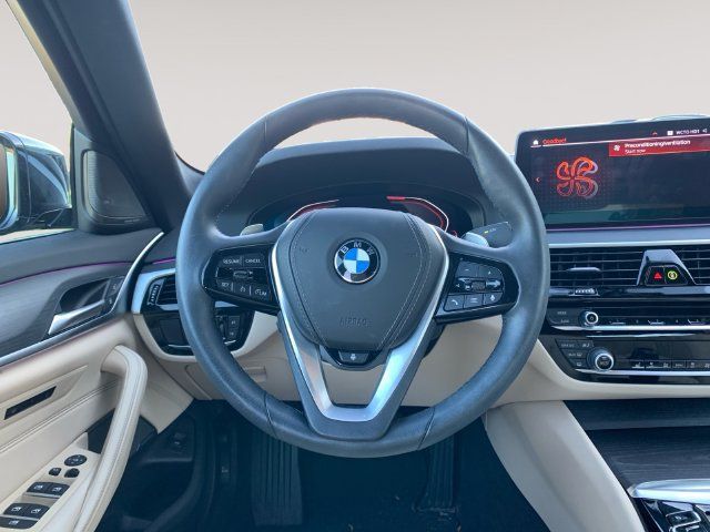 Used 2023 BMW 530i xDrive w/ Premium Package AWD/4WD image 12