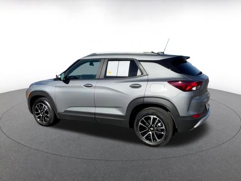 Used 2025 Chevrolet TrailBlazer LT image 10