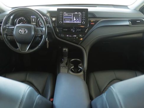 Used 2023 Toyota Camry SE image 28