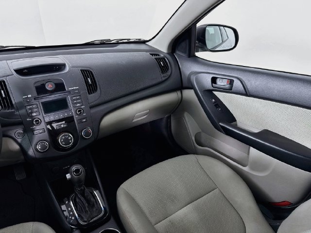 Used 2012 Kia Forte EX FWD image 23
