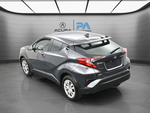 Used 2019 Toyota C-HR LE image 31