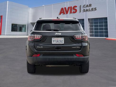 Used 2025 Jeep Compass Limited image 7