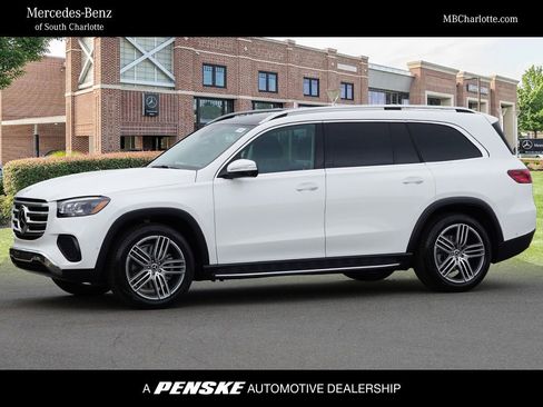 New 2026 Mercedes-Benz GLS 450 4MATIC image 1