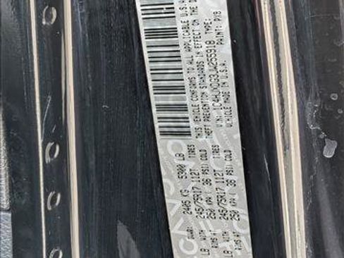 Used 2018 Jeep Wrangler Unlimited Sport S image 23