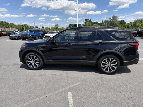 Used 2026 Ford Explorer ST-Line AWD/4WD image 7