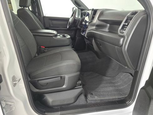 Used 2025 RAM 3500 Tradesman AWD/4WD image 40