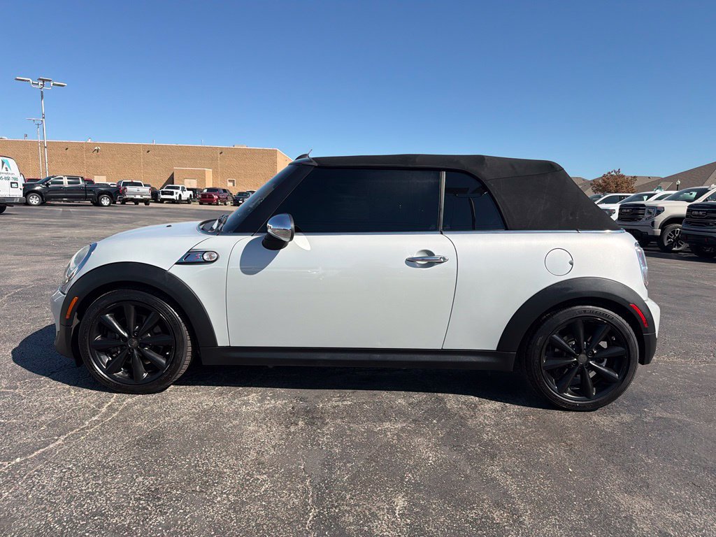 Used 2011 MINI Cooper S FWD image 13