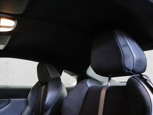 Used 2025 Toyota GR86 Premium w/ ALL Weather Mat Package (TMS) RWD image 18