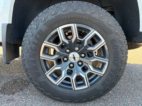 Used 2023 Chevrolet Colorado Z71 w/ Advanced Trailering Package image 41