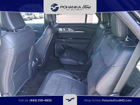 Certified 2025 Ford Explorer ST image 9