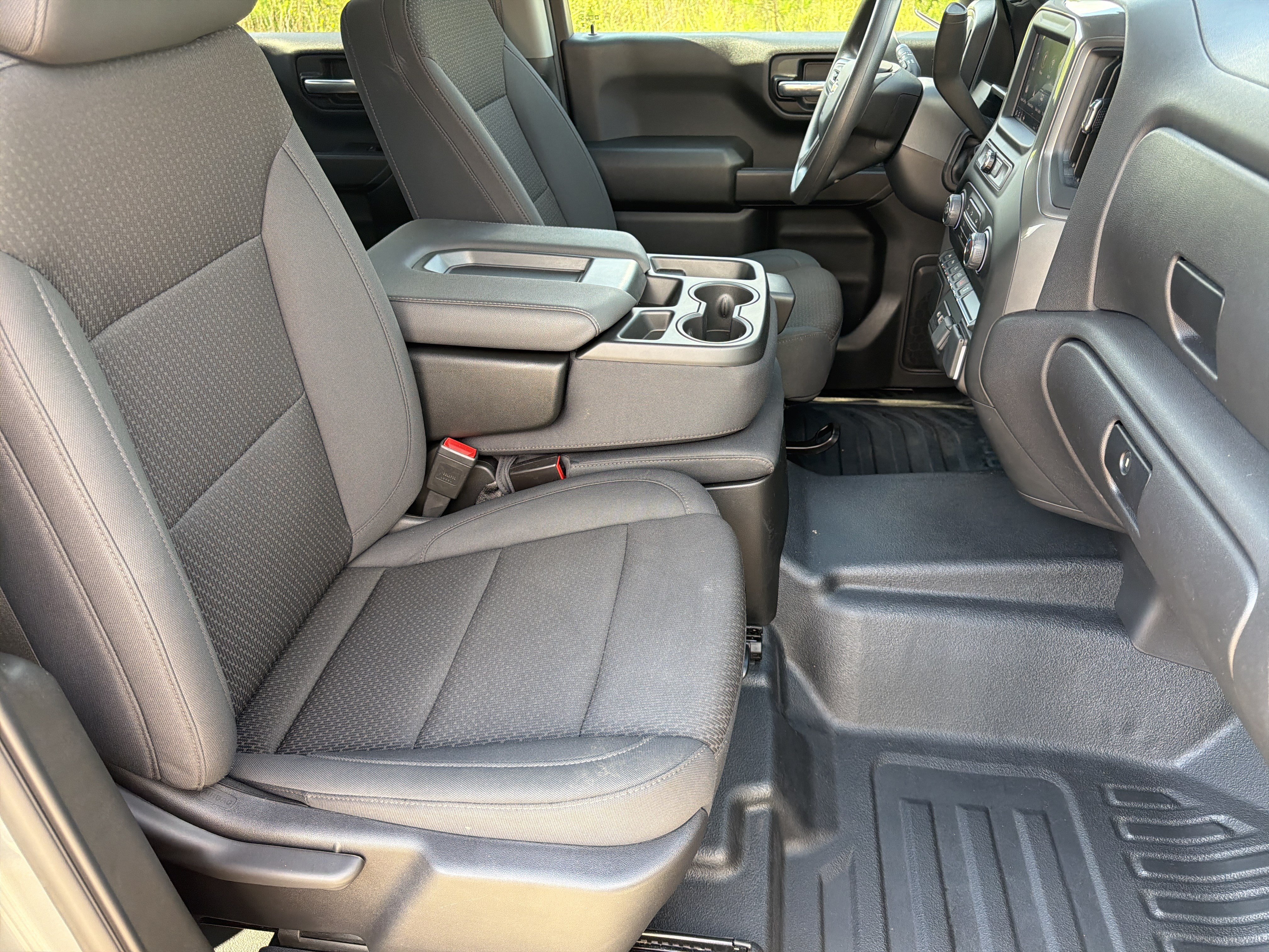 Used 2026 Chevrolet Silverado 1500 W/T w/ WT Value Package AWD/4WD image 13