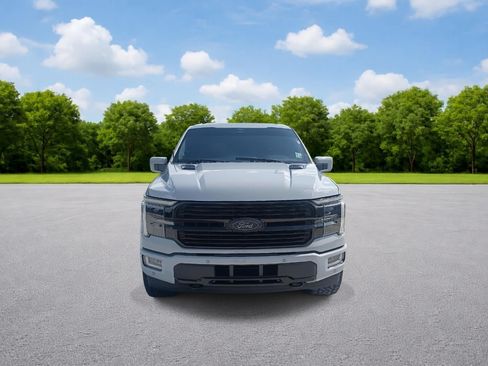 Used 2024 Ford F150 Platinum w/ FX4 Off-Road Package AWD/4WD image 2