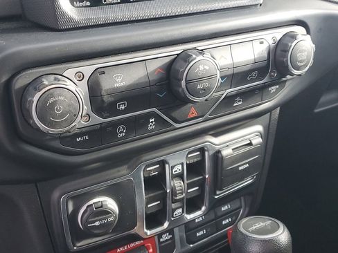 Used 2023 Jeep Gladiator Mojave w/ LED Lighting Group image 35