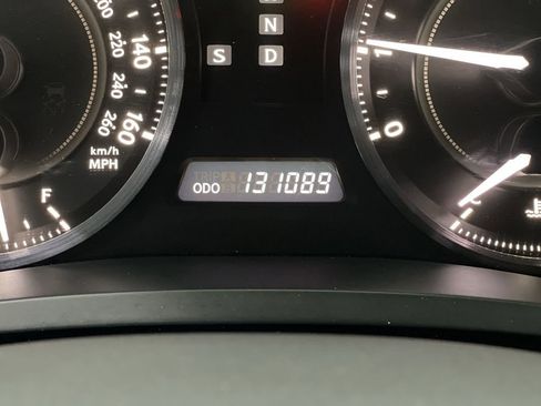 Used 2010 Lexus IS 250C image 19