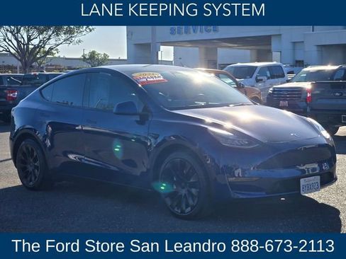 Used 2021 Tesla Model Y Performance AWD/4WD image 9