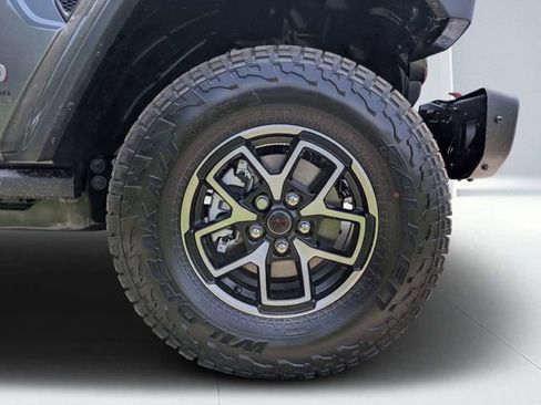 New 2026 Jeep Gladiator Rubicon AWD/4WD image 10