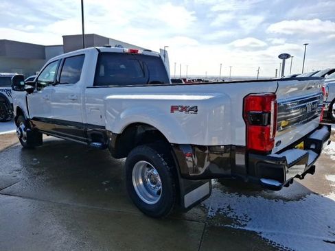 Used 2025 Ford F350 King Ranch image 4