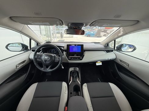 Certified 2026 Toyota Corolla LE image 32