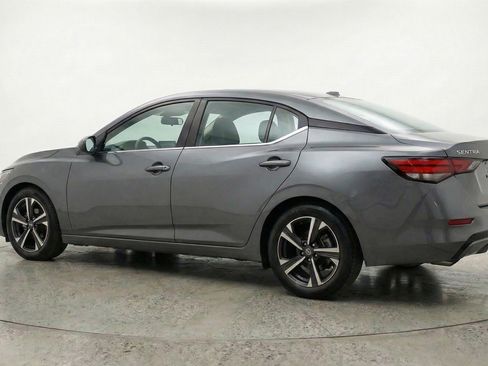 Used 2025 Nissan Sentra SV FWD image 6