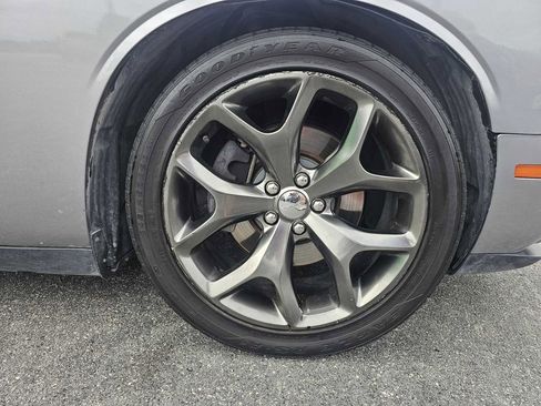 Used 2015 Dodge Challenger SXT Plus image 6