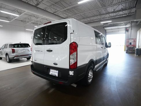 Used 2023 Ford Transit 250 Low Roof AWD w/ Exterior Upgrade Package image 25