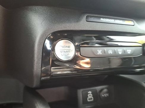 Certified 2024 Ford Escape ST-Line w/ Tech Pack #1 AWD/4WD image 21