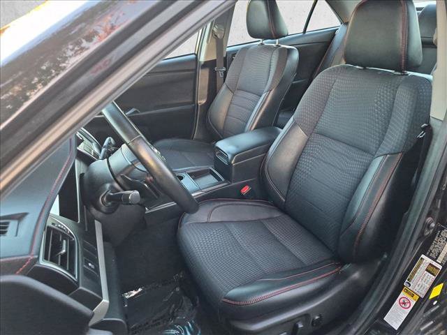 Used 2015 Toyota Camry SE FWD image 14