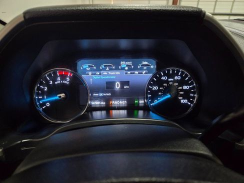 Used 2019 Ford F250 Lariat w/ Lariat Value Package image 44