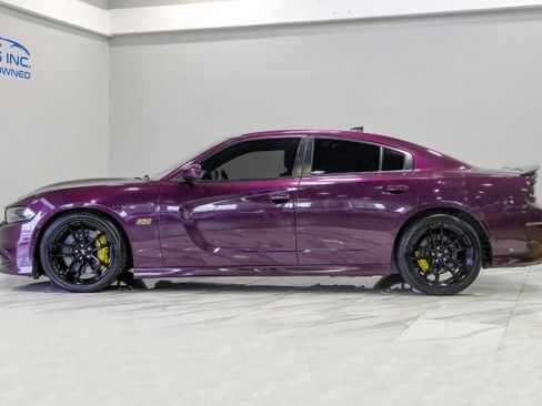 Used 2020 Dodge Charger Scat Pack w/ Dynamics Package RWD image 17