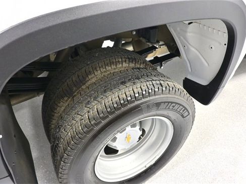 Used 2025 Chevrolet Silverado 3500 W/T w/ WT/CX Safety Package image 4