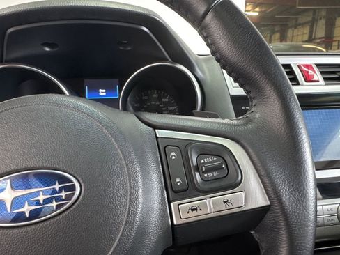 Used 2017 Subaru Legacy 2.5i Limited image 14