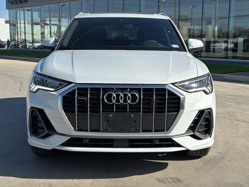 Used 2025 Audi Q3 2.0T Premium Plus image 2