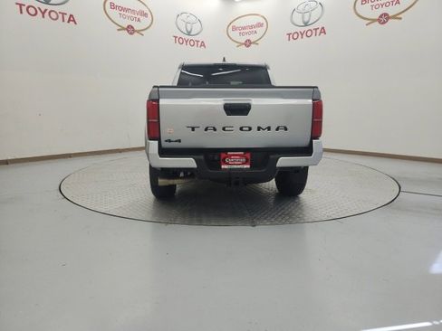 Used 2024 Toyota Tacoma TRD Sport image 7
