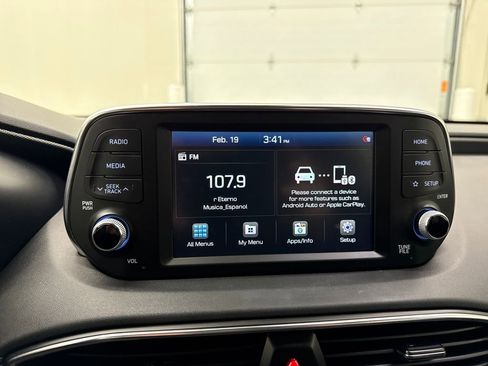 Used 2020 Hyundai Santa Fe SEL image 19