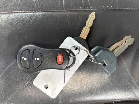 Used 2001 Dodge Ram 3500 Truck 2WD Quad Cab image 30