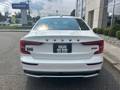 Used 2023 Volvo S60 B5 Plus w/ Climate Package AWD/4WD image 4