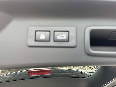 New 2025 Subaru Forester Limited image 21