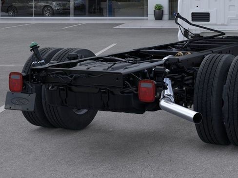 New 2026 Ford F600 4x4 Regular Cab Super Duty image 25