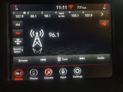 Used 2023 Dodge Charger SXT RWD image 25